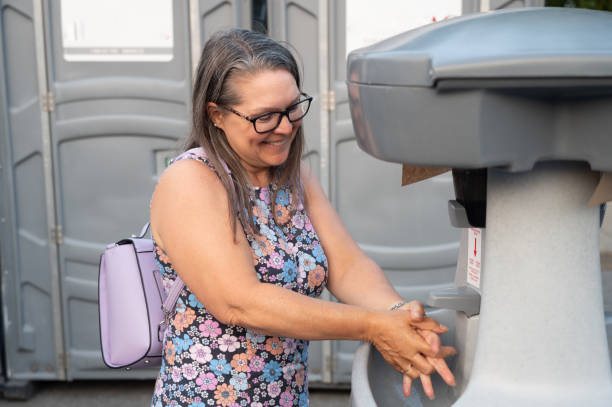 Best High-end porta potty rental  in Corinth, MS